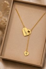 ⁦Personalized Heart Necklace with Date & Initial⁩ - الصورة ⁦3⁩